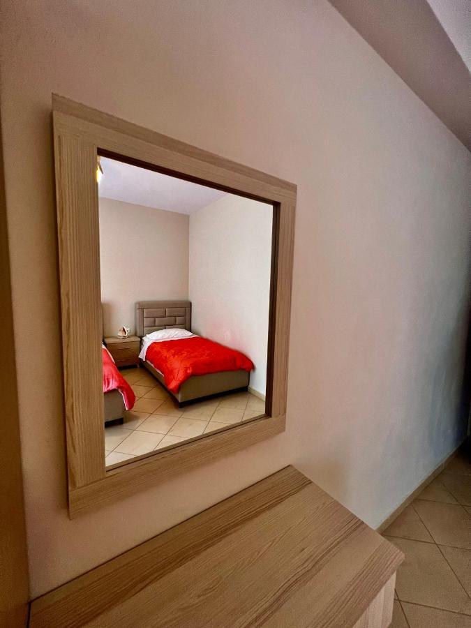 J&B Rooms Dhermi Exterior photo